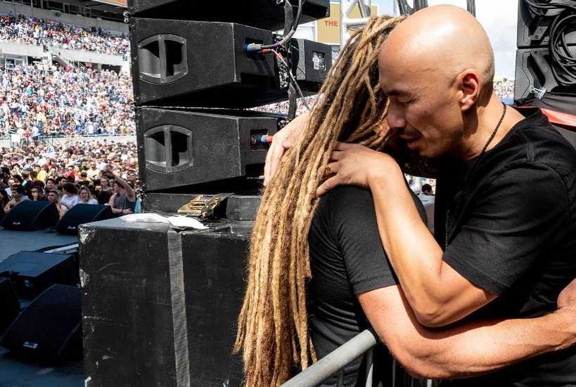 ‘Uncommon Collaboration’? Photo Circulating of Francis Chan Embracing Heretical Teacher Todd White Stirring Concern