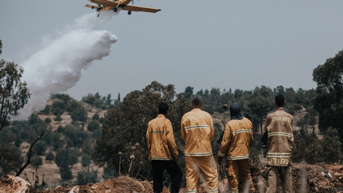 1,700 Fires Extinguished in Israel Over Three Days Amid Intense Heatwave