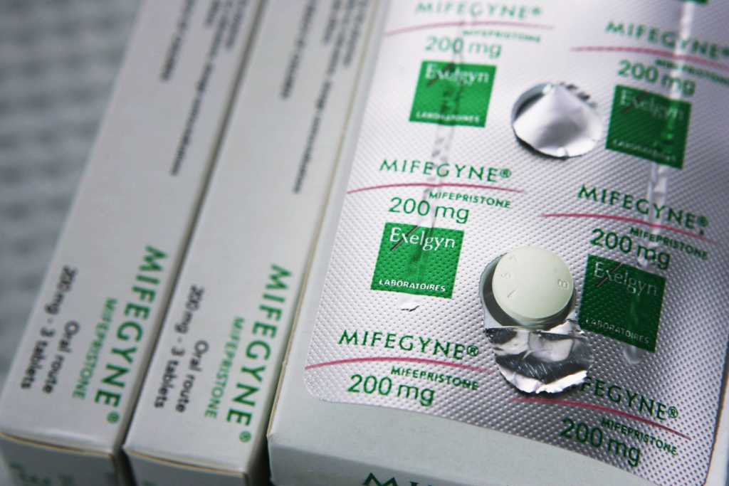 Abortion Pills Could Soon Be Available on Cali College Campus as Lawmakers Move Forward With Bill