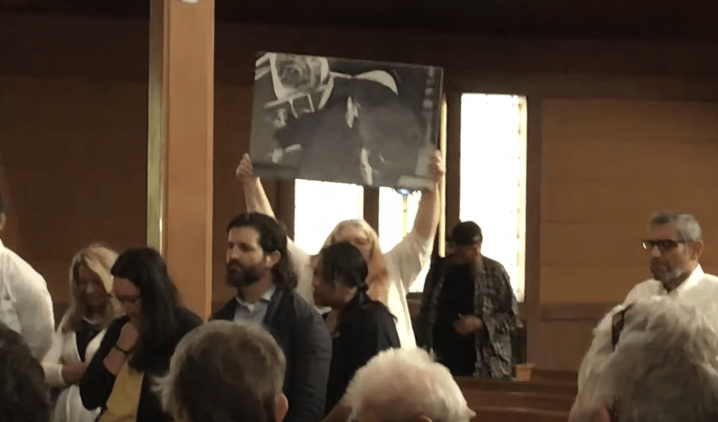 Video: Portland Catholics Protest Conservative Priest DURING Service, Boo and Interrupt