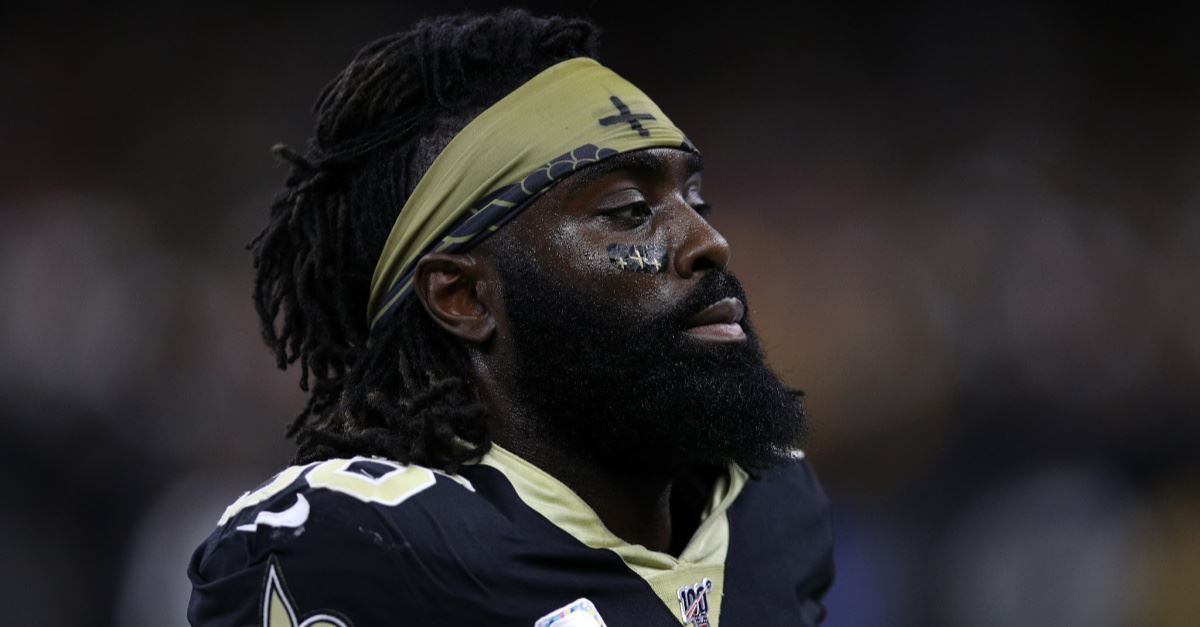 NFL Player Demario Davis Wins Appeal, Does Not Have to Pay Fine for Wearing ‘Man of God’ Headband