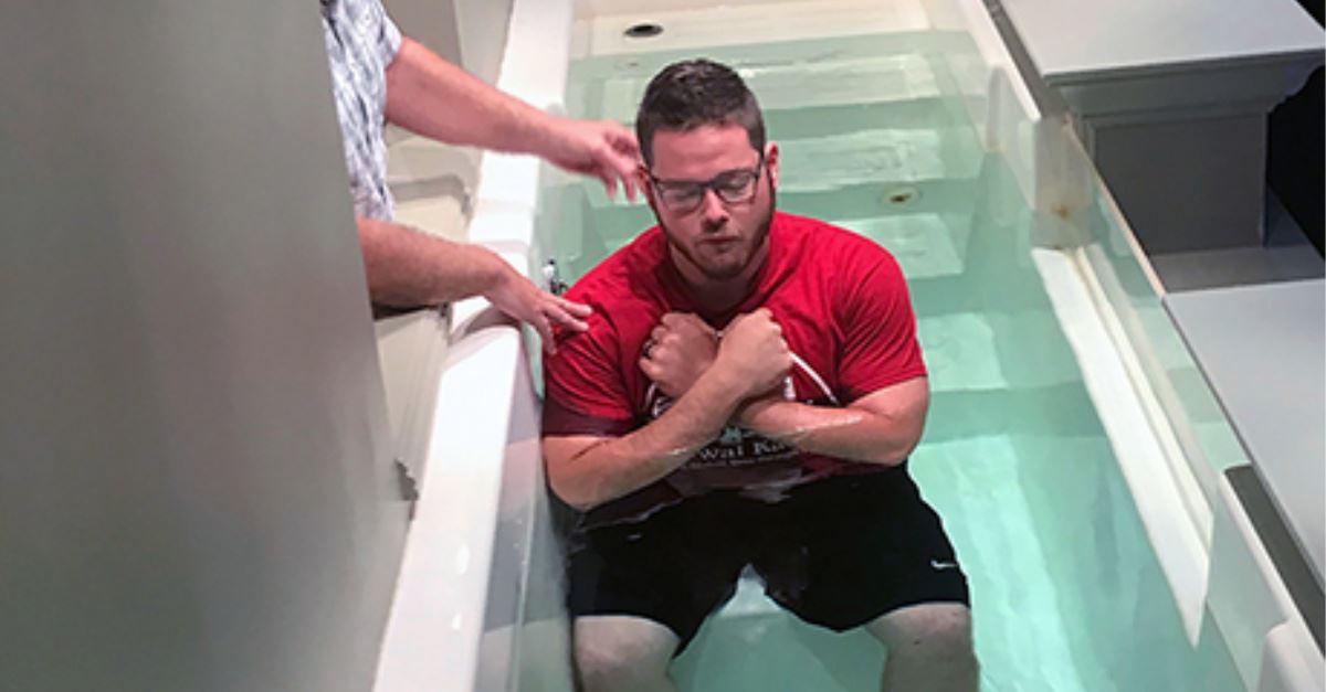 Ex-Drug Addict Baptized at Church He Vandalized 6 Months Earlier – ‘God Is Real’