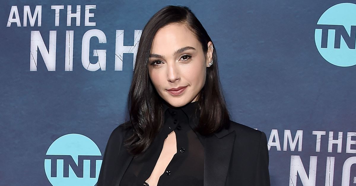 Gal Gadot to Star in, Produce Movie about Christian Who Saved Thousands of Jews from Nazis