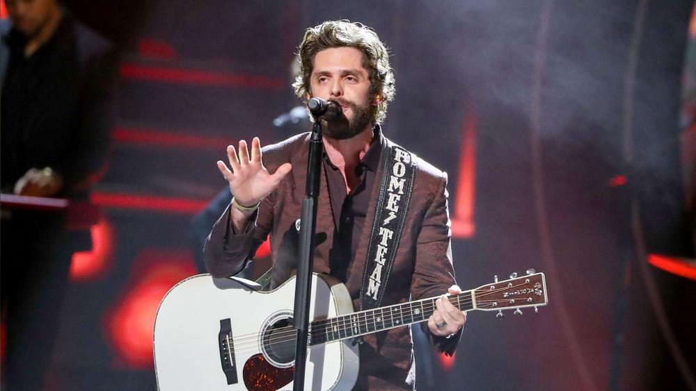 ‘We Love You, Jesus’: Country Star Thomas Rhett Prays During CMT Award Acceptance Speech