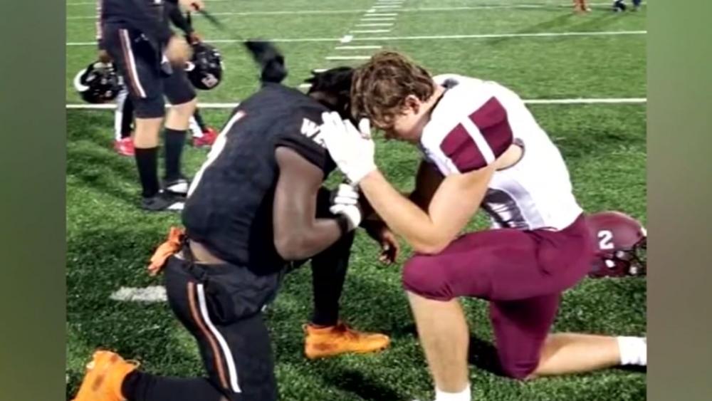 Football, Faith, and All the Feels: Teen Prays for Rival Player Whose Mom Is Fighting Cancer