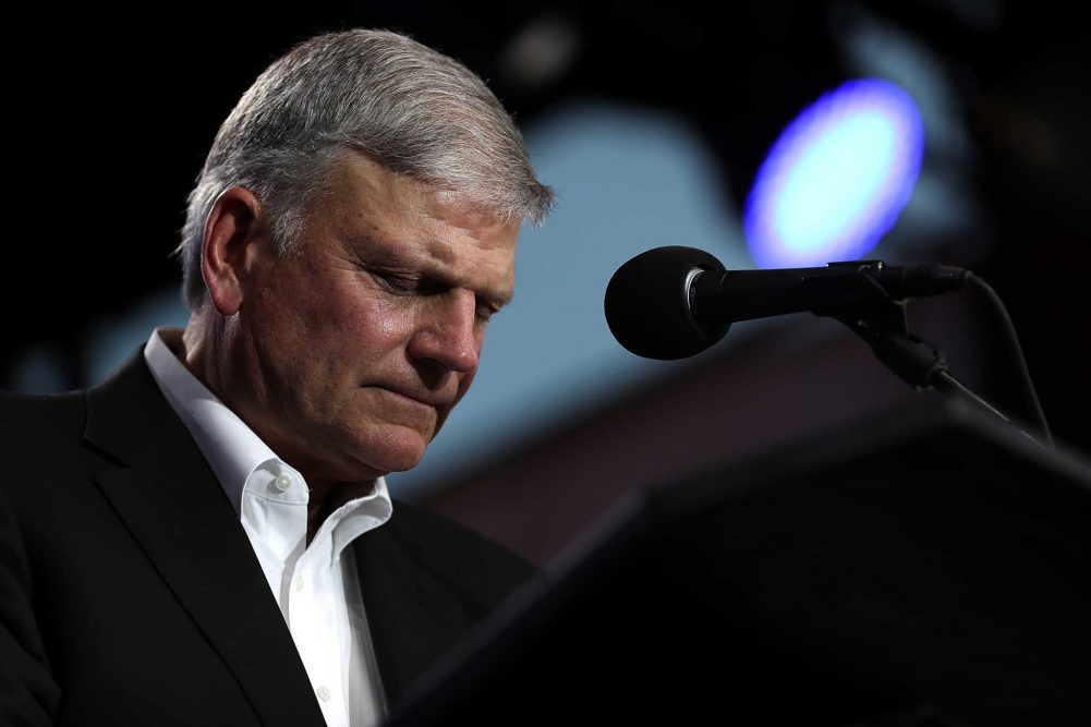 Franklin Graham Shares His Prayer Moment with Trump and His Efforts to ‘Lift up Christ’ During COVID-19 Crisis
